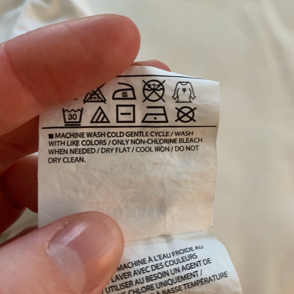 Old Navy Embroidered Tank Top - Picture 5 of 5